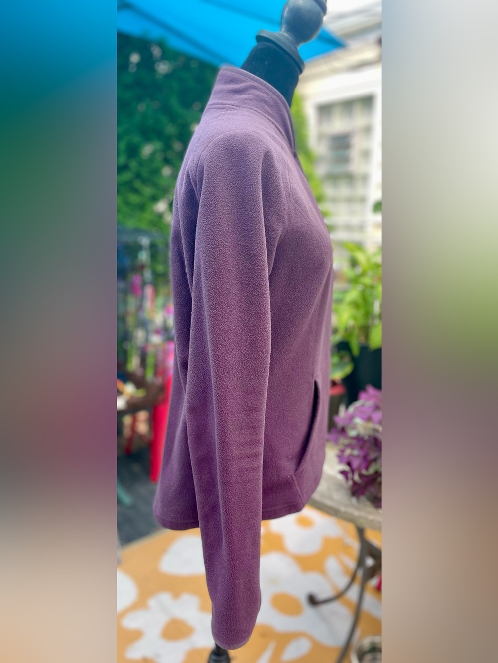 The North Face Women’s Fleece Unique Find! Dusty Plum color. WARM - Picture 2 of 15